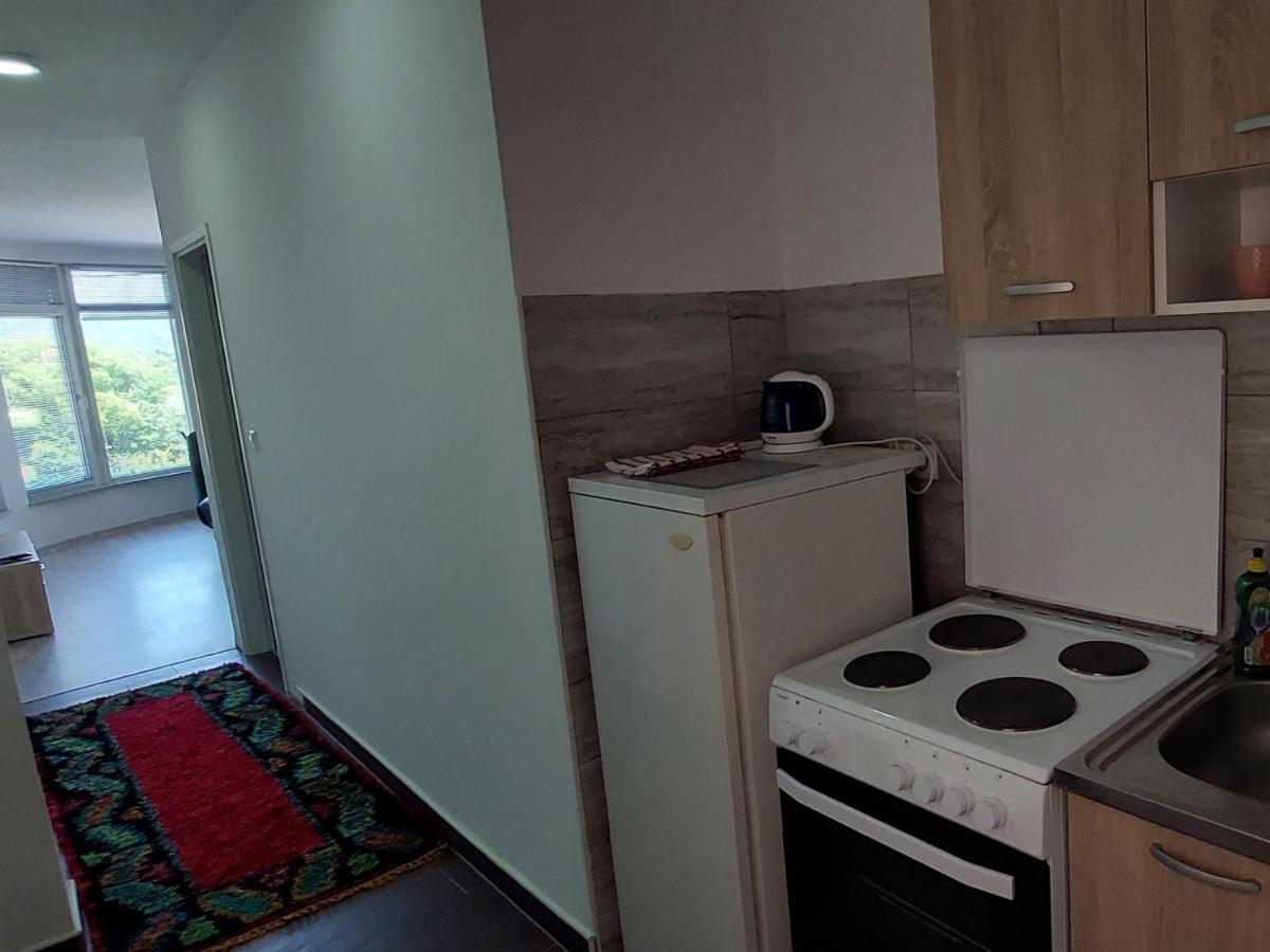 Apartments Window บีฮัช ภายนอก รูปภาพ