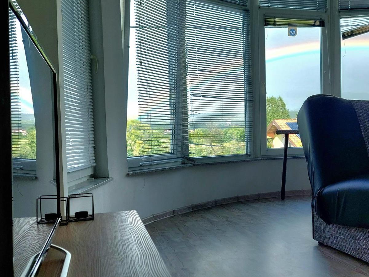 Apartments Window บีฮัช ภายนอก รูปภาพ